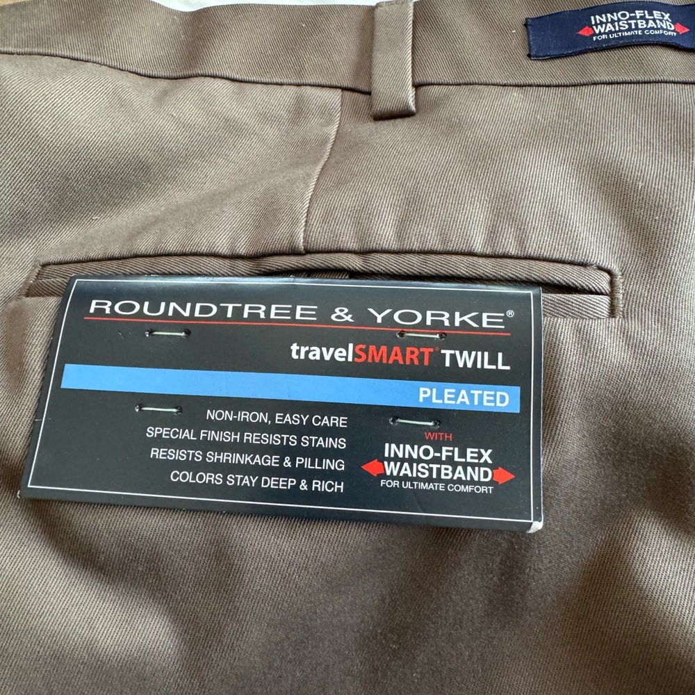 Roundtree & Yorke Taupe Pleated Pants 50x32